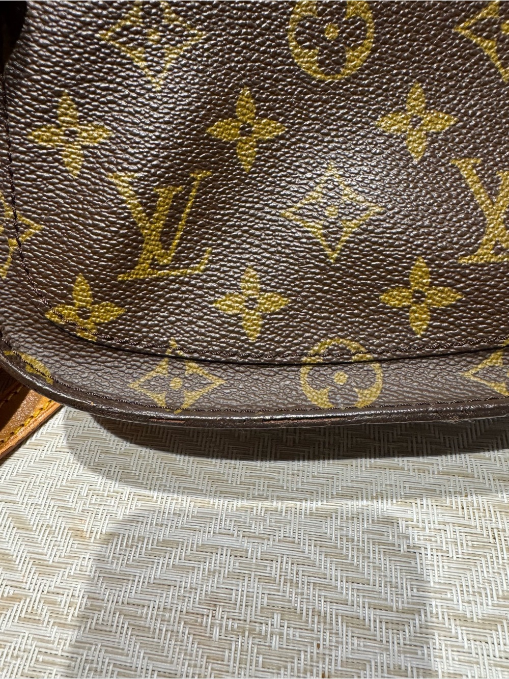 Louis Vuitton Monogram Saint Cloud PM Crossbody - Picture 3 of 11